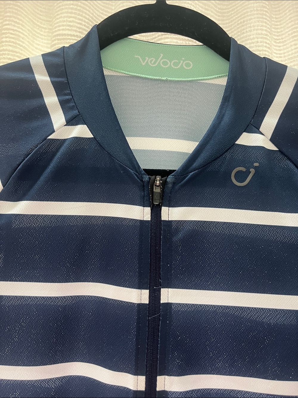 Velocio navy and white stripe cycling jersey xl